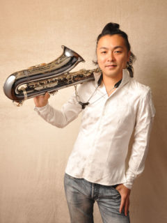 Uesugi_sax